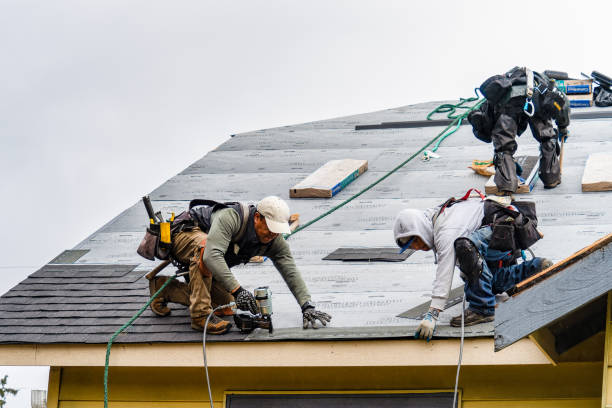 Professional Gutter Installation technician working in Somers, CT